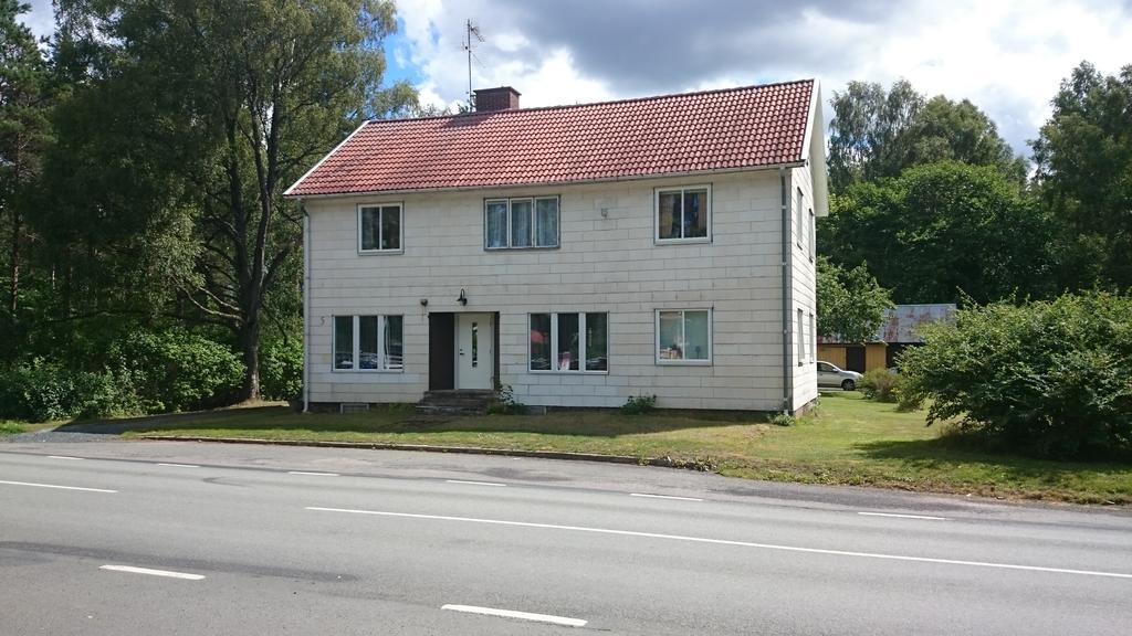 Molidens Gaestgiveri Joenkoeping Exterior foto